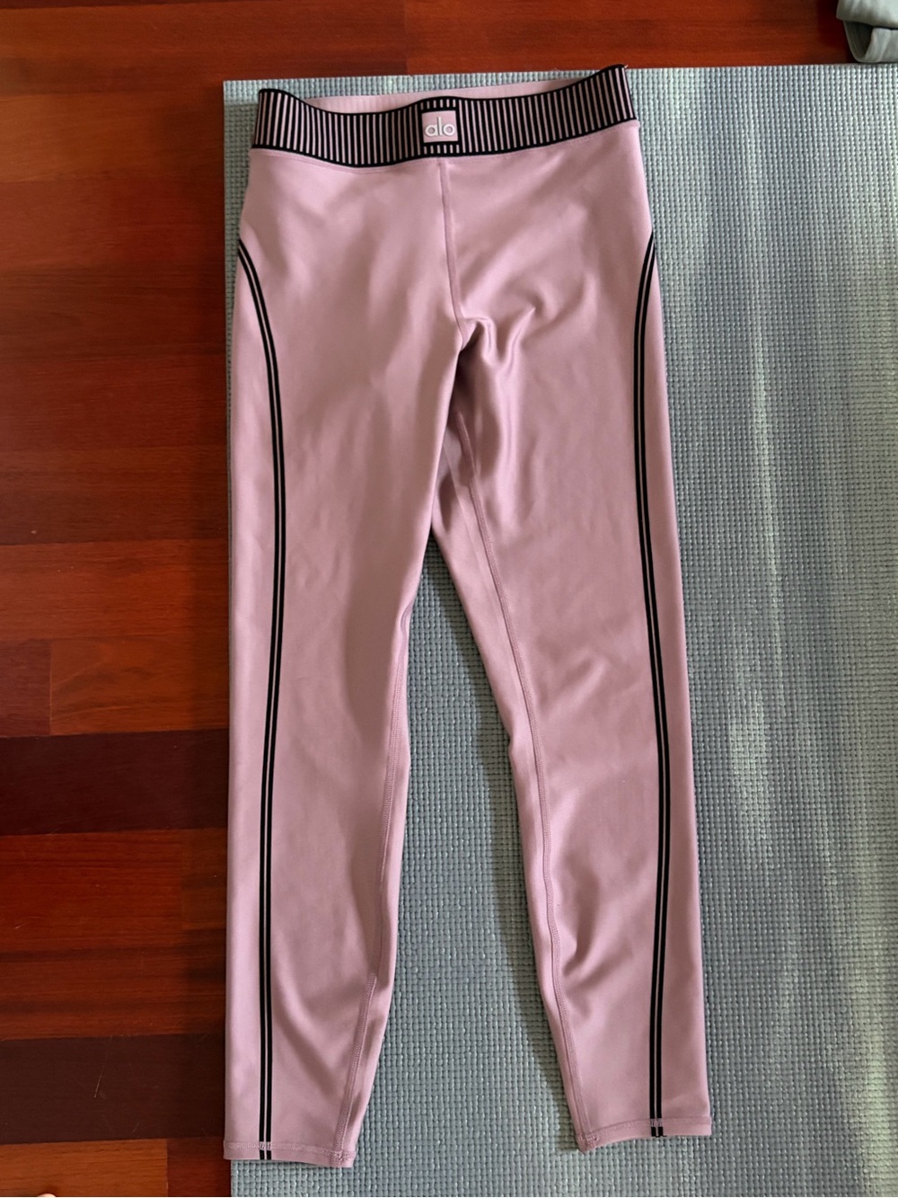ALO Yoga - Airlift 7/8 high rise leggings